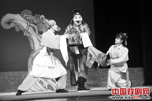 汉剧《徐九经升官记》亮相&ldquo;潮剧大观园&middot;周五有戏&rdquo;