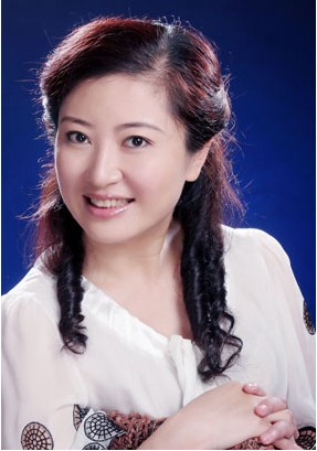 邱玲&mdash;首届戏剧戏曲学研究生