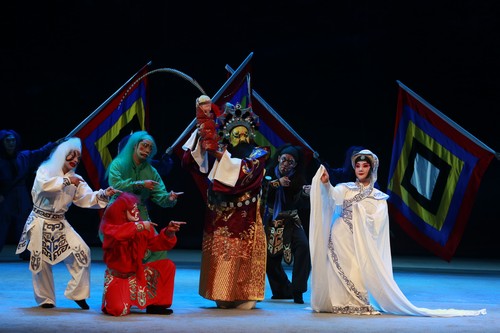 汉剧《程婴夫人》