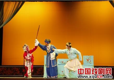 周五有戏长乐之夜演出《红灯记》《柜中缘》