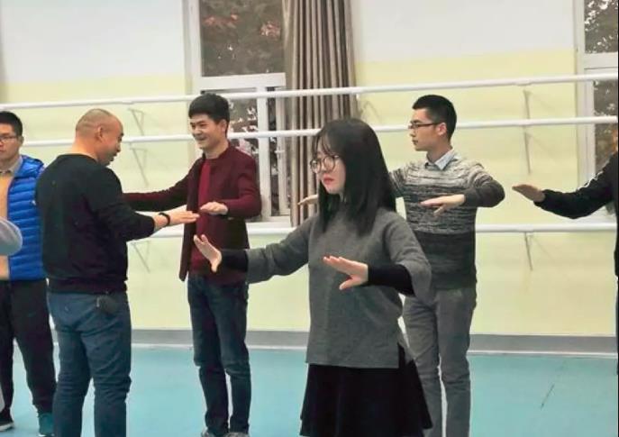 暑期社会实践开启报名 大学生汉剧体验工作坊