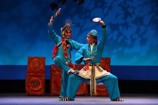 武汉汉剧院6月17日演出汉剧《打花鼓》《打金枝》