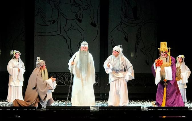 汉剧《霓裳长歌》