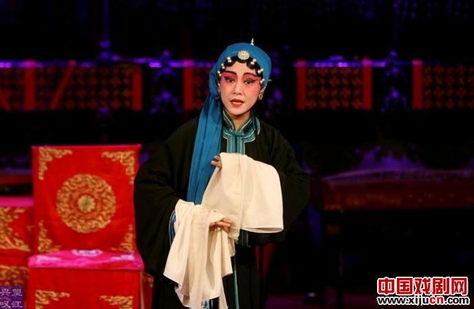 汉剧《三娘教子》