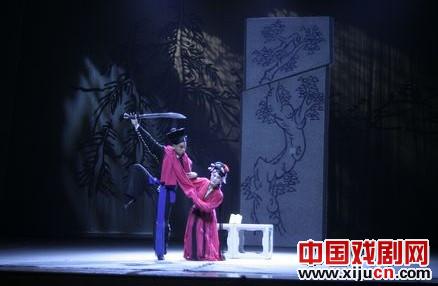 新编广东汉剧《金莲》亮相