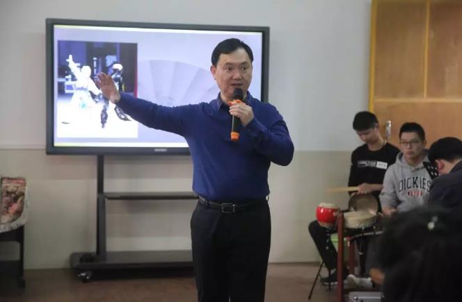 &ldquo;广东汉剧进校园（梅州中学）&rdquo;四功五法讲座&mdash;&mdash;汉剧行当展示