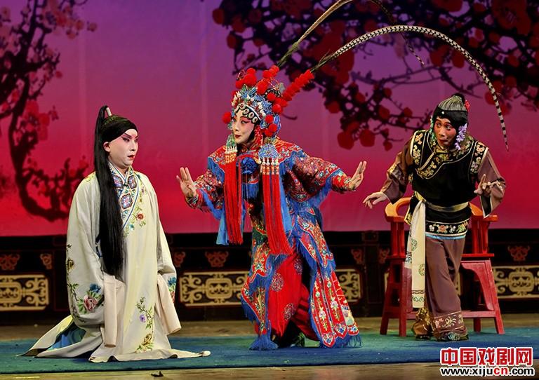 汉剧《改容战父》