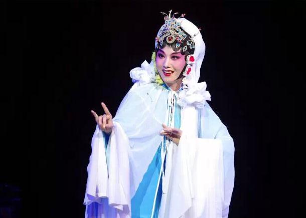 闽西汉剧《柴房会》