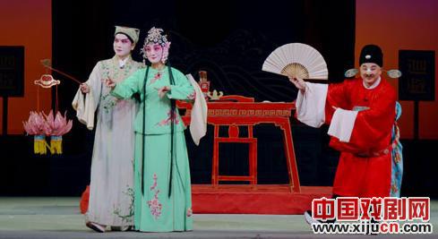 汉曲悠悠谱和谐，好戏连台迎新春