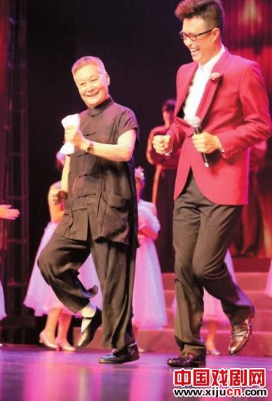 裴艳玲助阵白燕升演唱会