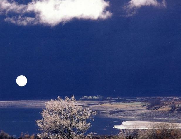 创造的光彩 现代的光彩&mdash;&mdash;看昆曲《春江花月夜》