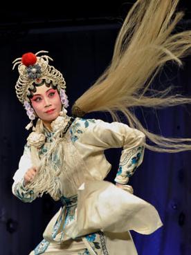 长安大戏院8月12日演出昆曲《白蛇传》