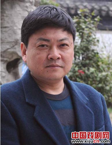 府剑萍：江苏省苏州昆剧院乐队队长