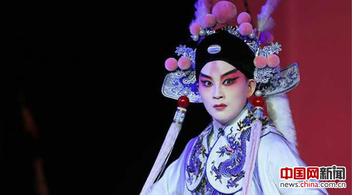 翁佳慧：不爱红妆爱&ldquo;武装&rdquo;的昆曲&ldquo;名伶&rdquo;