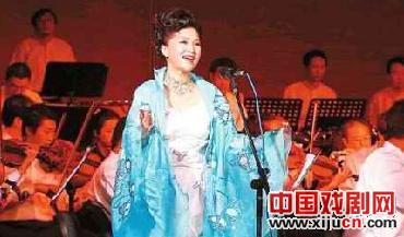 杨学进唱根据《牡丹亭》改编的《牡丹亭&middot;姹紫嫣红》