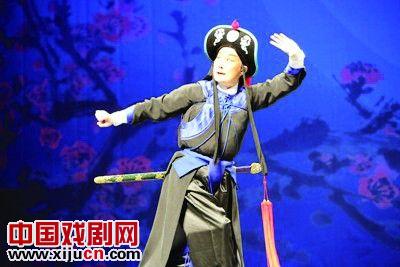 裴艳玲演绎昆曲折子戏《浣纱记-寄子》