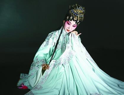 别出新意解&ldquo;红楼&rdquo; 上海昆剧团《红楼别梦》首演