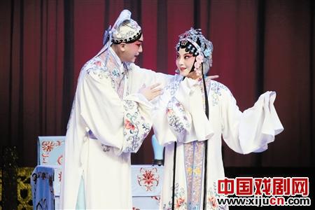 昆曲传世经典《牡丹亭》魅力无限