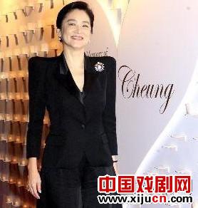 林青霞最近迷上昆曲，似为复出铺路