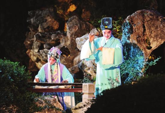 实景版昆曲《玉簪记》首演