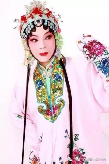 赵鲁英昆曲艺术公益讲座