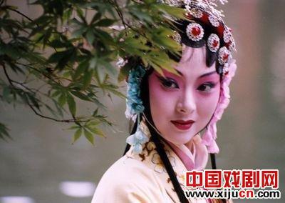 富荟山为&ldquo;闺蜜&rdquo;们独身定制&ldquo;昆曲写真&rdquo;艺术套系