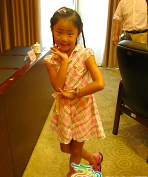 6岁女娃唱昆曲《长生殿&middot;小宴》获重庆首位&ldquo;小梅花&rdquo;