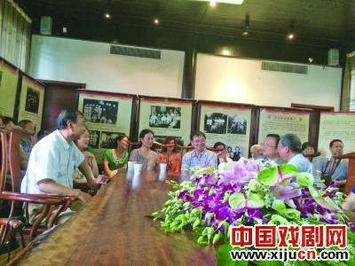 石小梅、孔爱萍等亮相南京昆曲社创办60周年回顾展