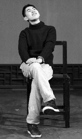 昆曲让一个孤独症少年 走出家门 走出孤独