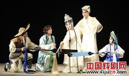庆祝新中国成立65周年 苏州市地方戏（曲艺）优秀剧、节目进京展演昆剧《玉簪记》