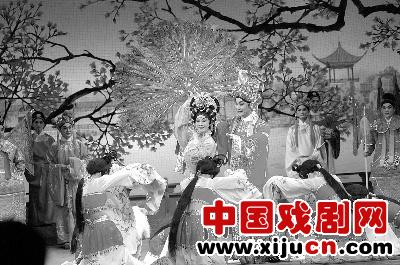 史上最年轻版昆曲《桃花扇》热演&ldquo;李香君&rdquo;年方16