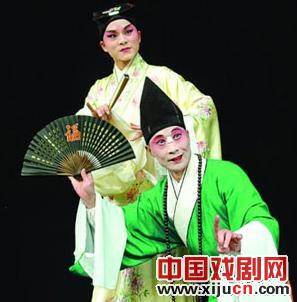 为昆曲小生周雪峰喝彩