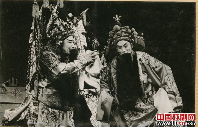 惠焜华、王保易《拆书》剧照 