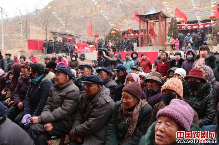 甘肃省静宁县秦剧团：把好戏送给乡亲们