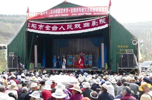 名家有名家的优势 民营有民营的思路