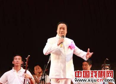 李小雄、窦凤琴等秦腔名家为戏迷献艺