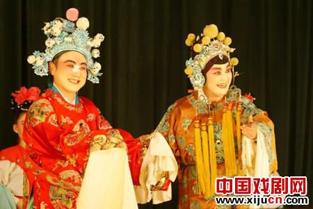 固原市秦剧团在停演10多年后重返舞台