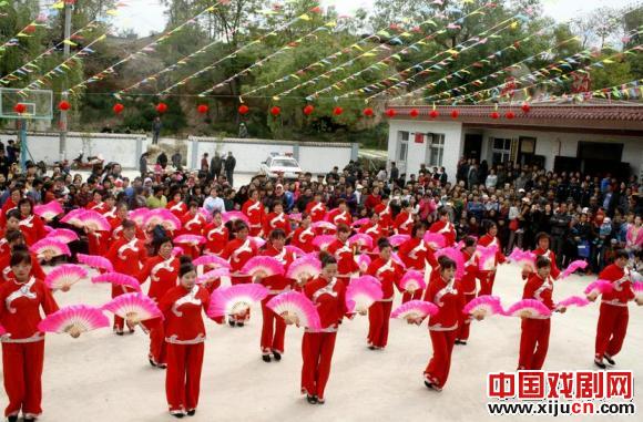 张家川县举办&ldquo;西沟杯&rdquo;群众秦腔大奖赛