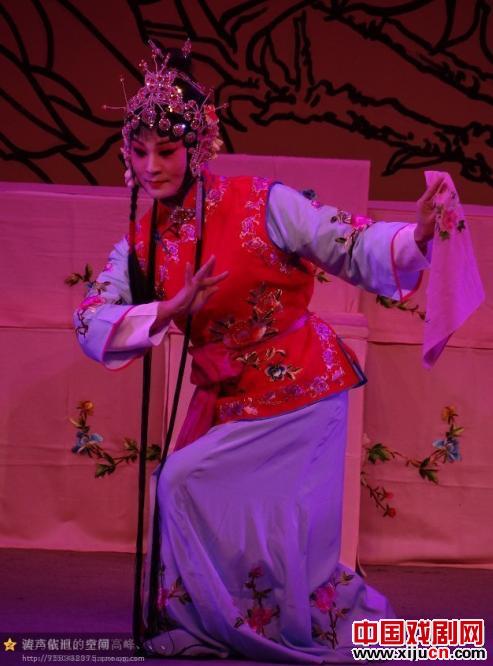 秦腔《锁麟囊》