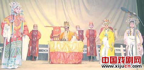 秦岭乡秦剧团演出秦腔《斩秦英》