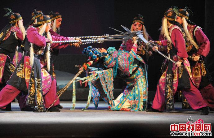 小男生&ldquo;误&rdquo;入花旦行