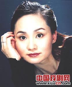 戏剧"梅花奖"得主：李梅