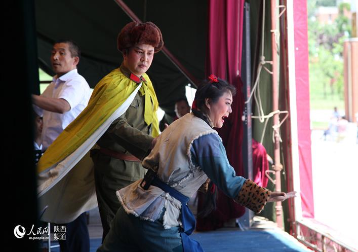 秦腔百年老社三意社的&ldquo;红色经典&rdquo;专题演出正式开锣