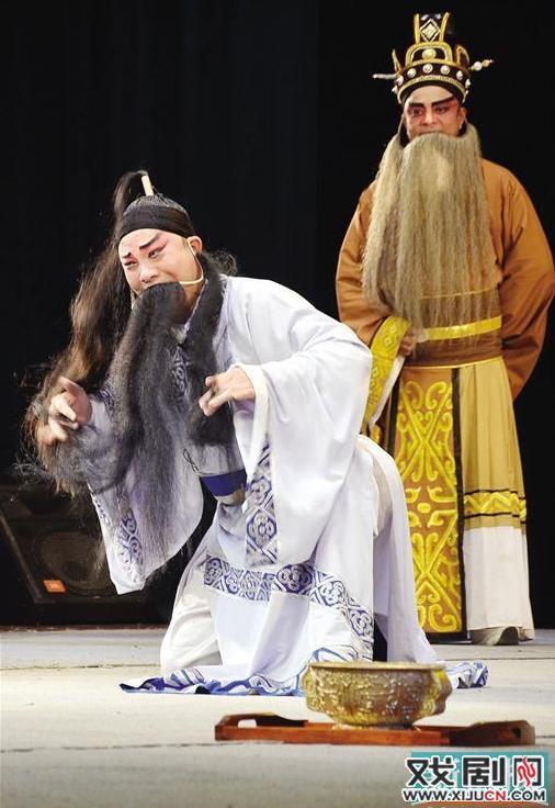 粤东当代&ldquo;第一老生&rdquo;吕维平《凤鸣岐山》展风采