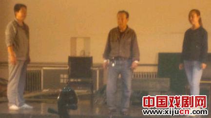 古稀宝刀铮亮红--记著名秦腔表演艺术家兼导演李惠民