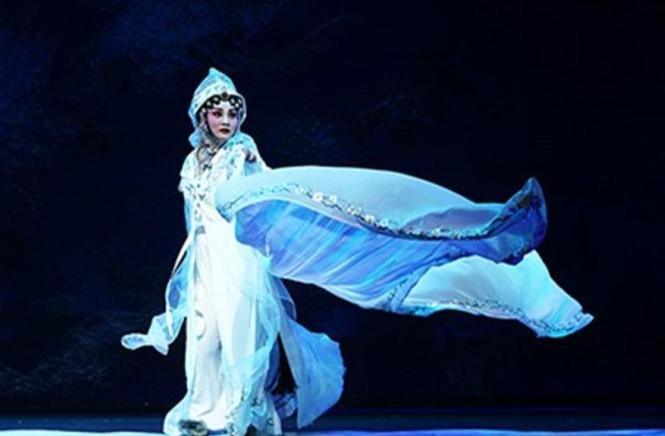 新排秦腔传统剧《再续红梅缘》隆重上演&mdash;&mdash;李梅再演爱情女生和复仇女神