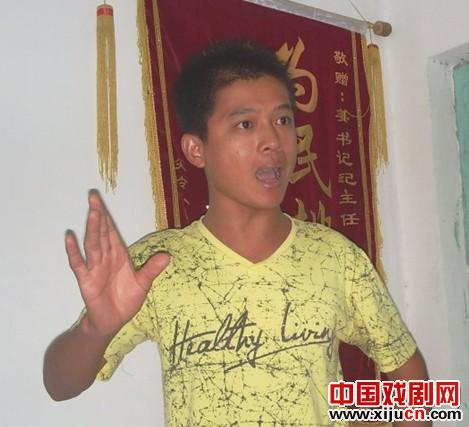 河北梆子月冠军回报老戏迷