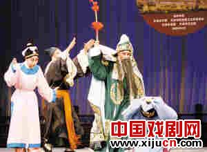 《鞭打芦花》感人肺腑