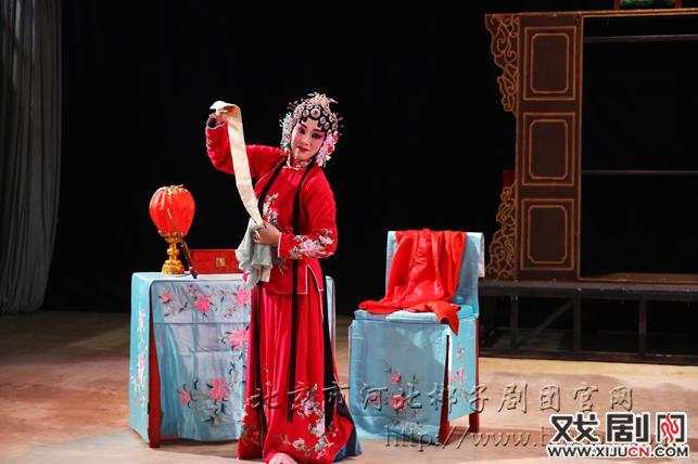 《杜十娘》(代谦谦饰杜十娘)