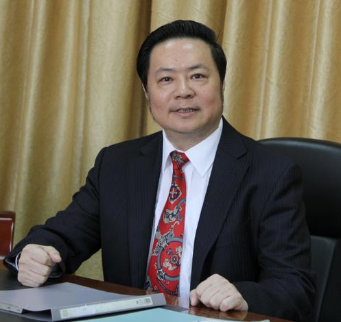 首届校园主持人大赛评委团成员陈学希